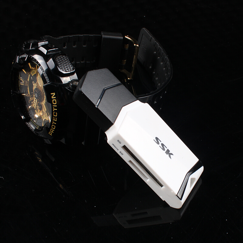 飚王（SSK） SCRM601 多功能二合一讀卡器 USB3.0高速讀寫 支持TF手機內存卡SD相機卡_http://www.nebao.cn/img/sp/323/f839d288-7927-43d3-8d68-9d44991ba00b.jpg