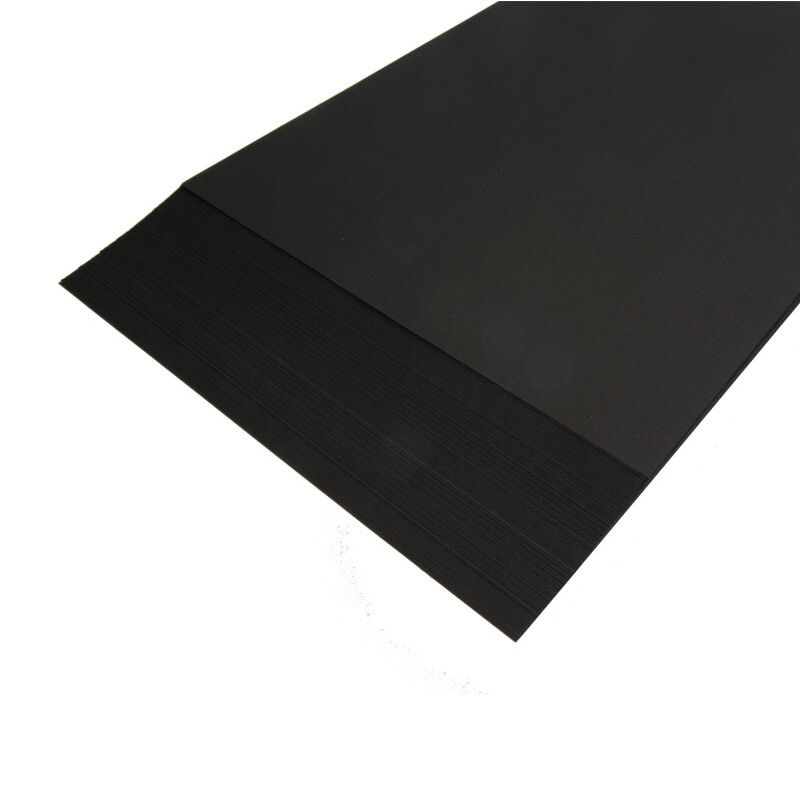國產 A4 160G 彩色卡紙 100張/包（黑色A4）